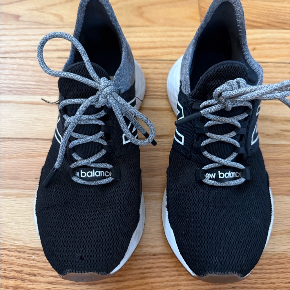 New Balance Black and Gray Sneakers Lightweight Comfort